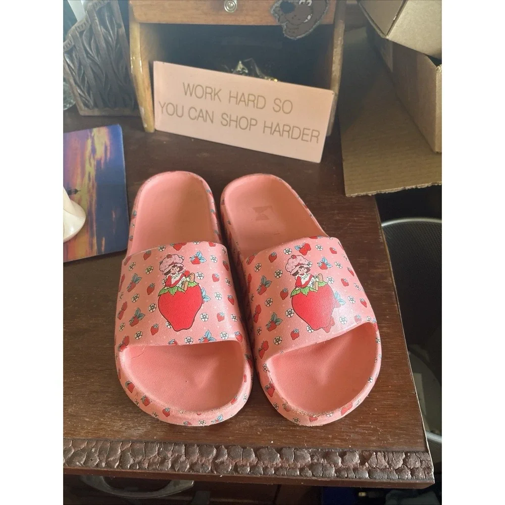 Womens Strawberry Shortcake Pink Sandal Slides Platform Size 10 Summer Beach